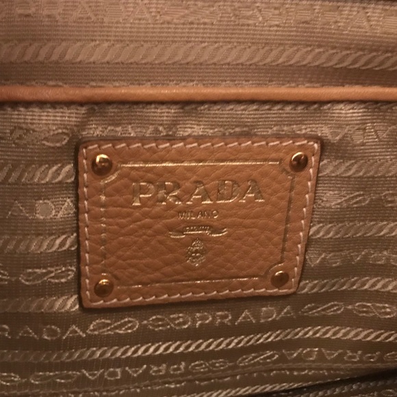 Prada purse - Picture 9 of 13